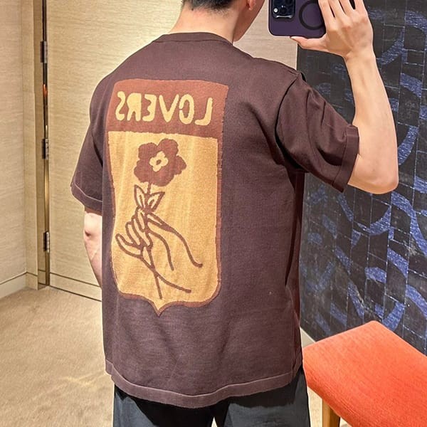 最安値挑戦ルイヴィトン トランク モチーフ 半袖 Tシャツ 1AFIWU